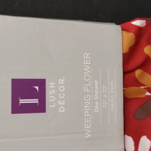 NEW LUSH DECOR WEEPING FLOWER ONE SHOWER  72"X72" RED BACKGROUND - Picture 2 of 7